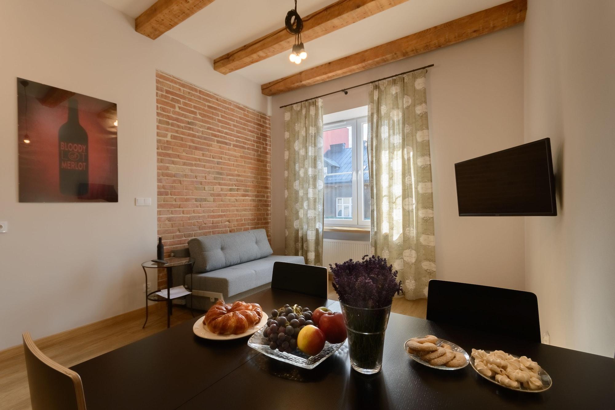 Wine Apartments Краков Экстерьер фото